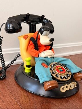 Disney Black Goofy Telephone Underside